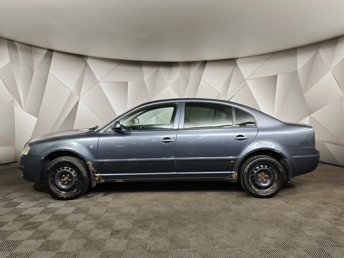 Skoda Superb 1.8T Tiptronic (150 л.с.) Серый в АВИЛОН. Слайд №5
