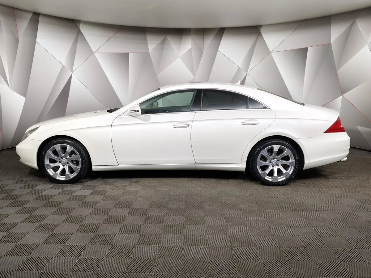Mercedes-Benz CLS CLS 300 7G-Tronic (231 л.с.) Белый в АВИЛОН. Слайд №5