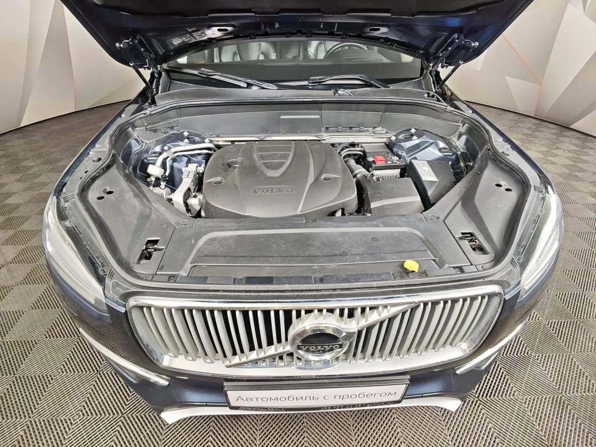 Volvo XC90 2.0 D5 Drive-E AT AWD (235 л.с.) Inscription Синий в АВИЛОН. Слайд №11