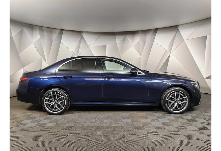 АВИЛОН - Mercedes-Benz E-Класс E 200 4MATIC 9G-TRONIC (184 л.с.) Sport Синий - slide 3
