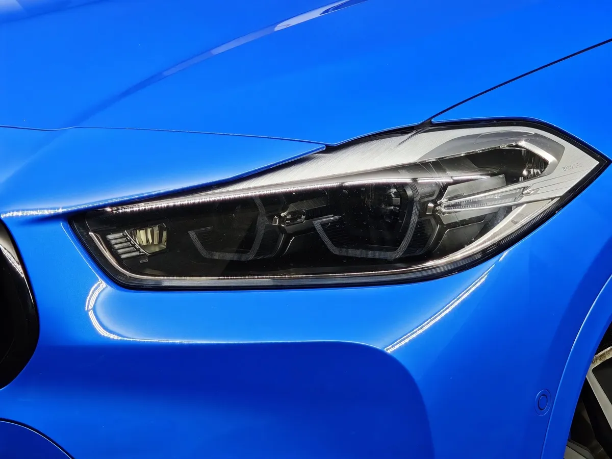 BMW X2 20i xDrive AT (192 л.с.) M Sport Синий в АВИЛОН. Слайд №8