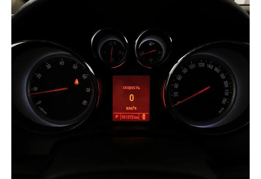 Opel Astra 1.4 Turbo AT (140 л.с.) Enjoy Желтый в АВИЛОН. Слайд №16