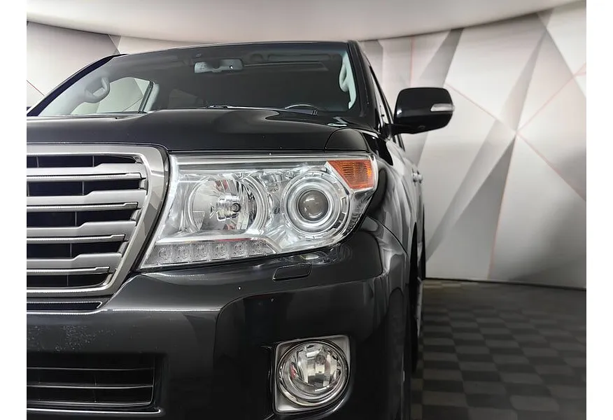 Toyota Land Cruiser 4.5 Twin-Turbo D AT 4WD (5 мест) (235 л.с.) Престиж Черный в АВИЛОН. Слайд №10