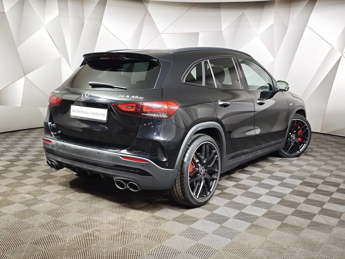 Mercedes-Benz GLA AMG 45 4MATIC (421 л.с.) S Черный в АВИЛОН. Слайд №2