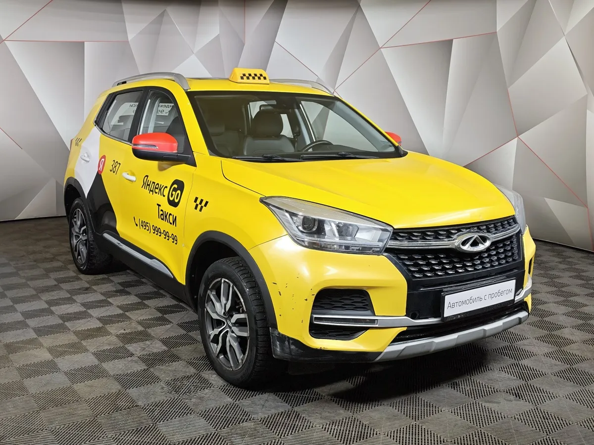 Chery Tiggo 4 1.5T DCT (147 л.с.) Line Желтый в АВИЛОН. Слайд №3