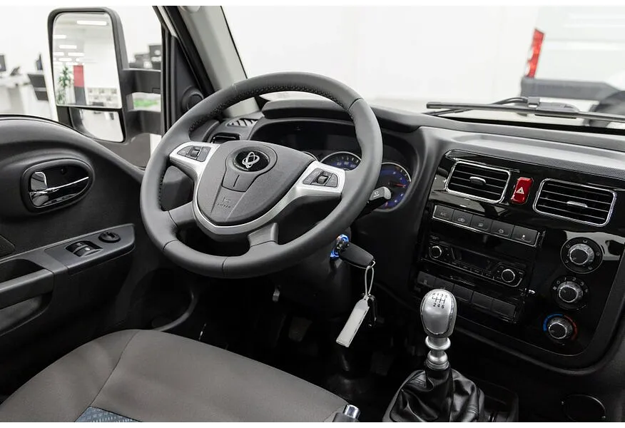 Sollers Argo 2.0d MT RWD SWB (130 л.с.) 2.5T Белый в АВИЛОН. Слайд №5