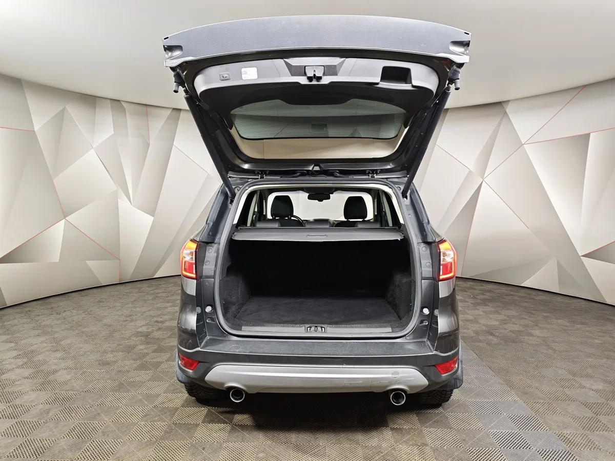 Ford Kuga 1.5 EcoBoost AT AWD (150 л.с.) Titanium Серый в АВИЛОН. Слайд №11