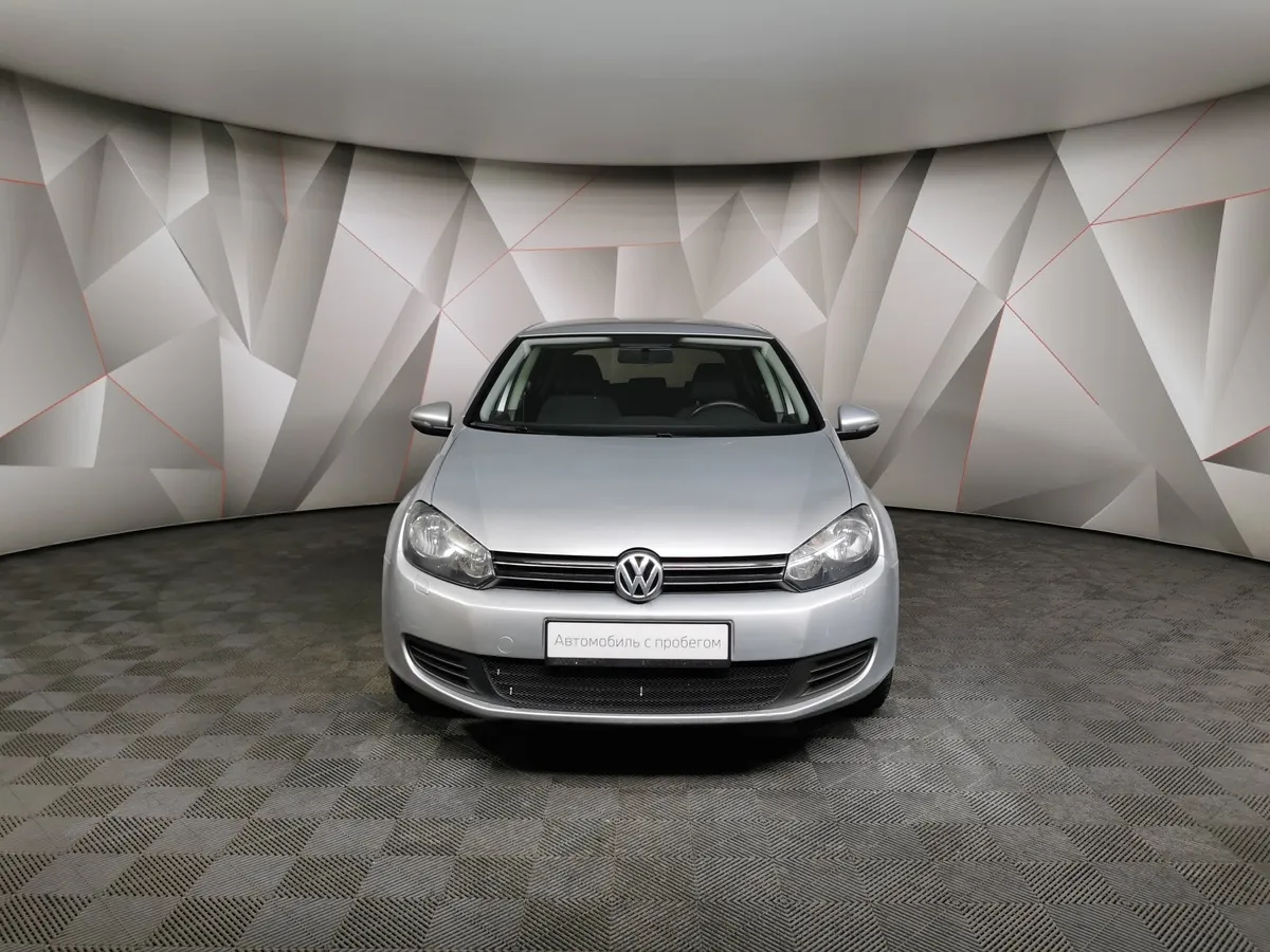 Volkswagen Golf 1.6 DSG (102 л.с.) Trendline Серебристый в АВИЛОН. Слайд №7