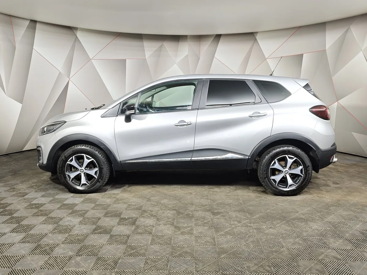 Renault Kaptur 1.6 MT (114 л.с.) Life Серый в АВИЛОН. Слайд №5