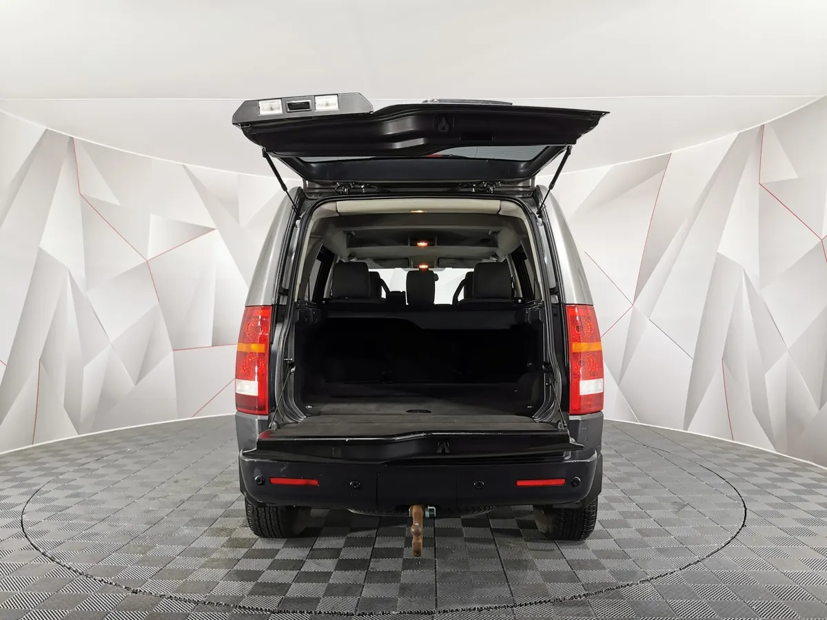Land Rover Discovery 2.7 TD AT (190 л.с.) Серый в АВИЛОН. Слайд №10