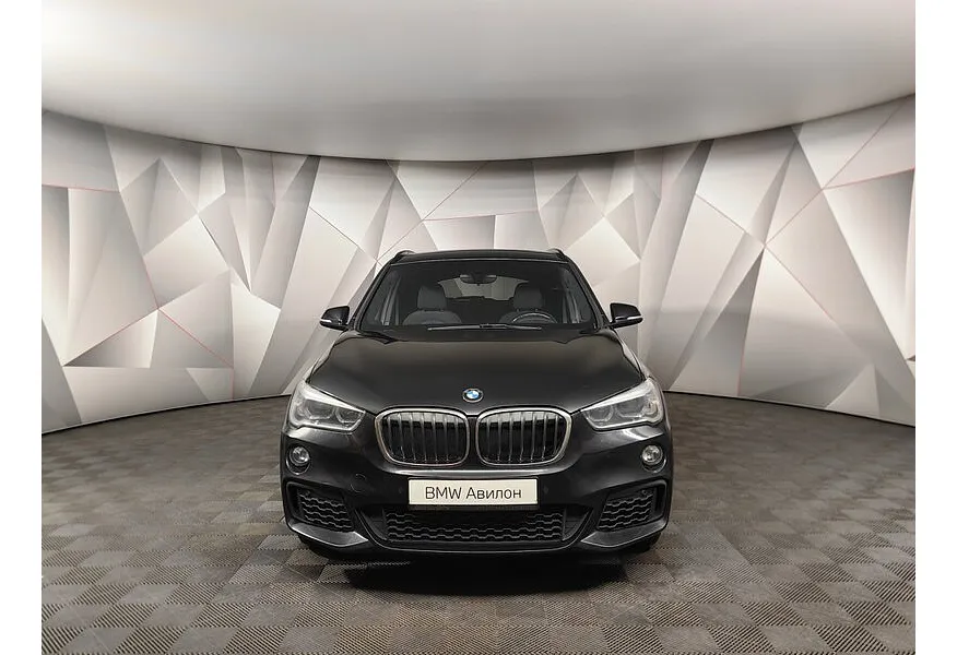 АВИЛОН - BMW X1 20i xDrive Steptronic AT (192 л.с.) M Sport Черный - slide 1
