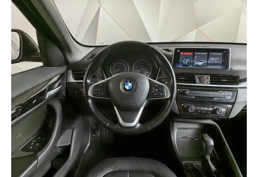 LIVE. Слайд №10