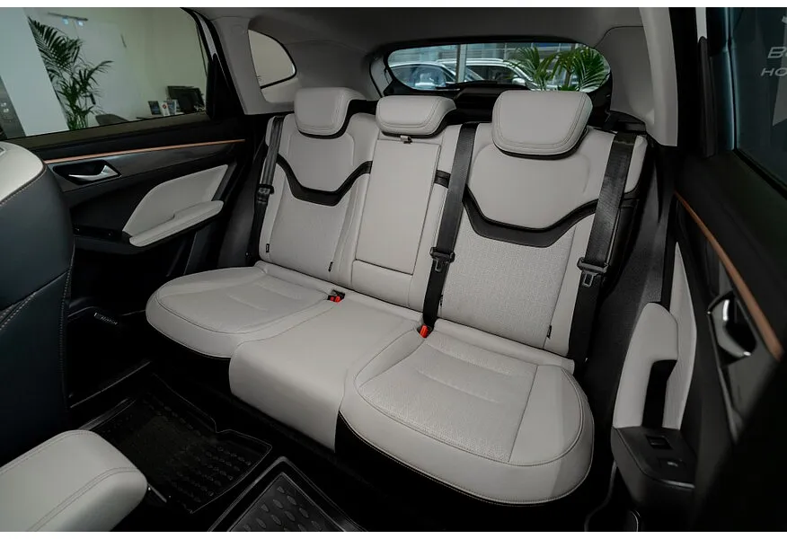 Haval Jolion 1.5 DCT 4WD (150 л.с.) Premium Белый в АВИЛОН. Слайд №5