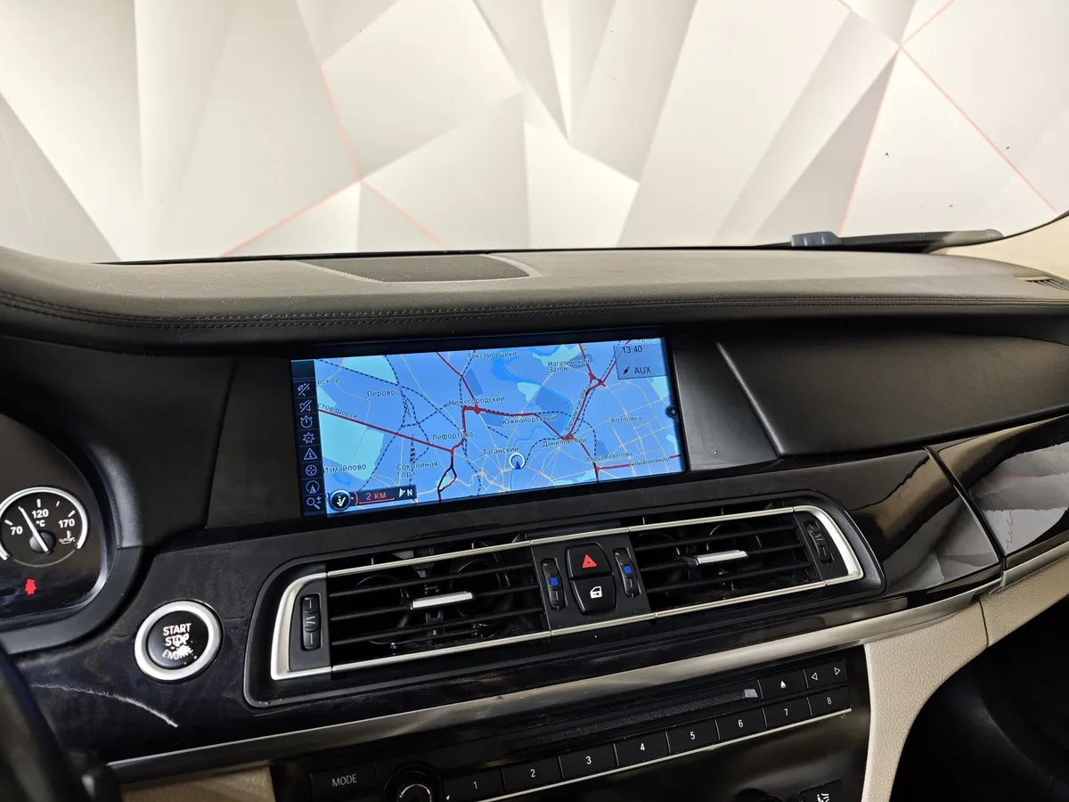 BMW 7 серия 750Li xDrive AT (407 л.с.) Черный в АВИЛОН. Слайд №21