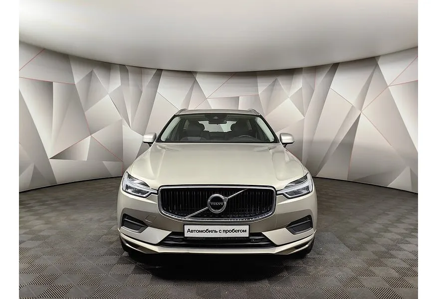 Volvo XC60 2.0 D4 AT AWD (190 л.с.) Momentum Бежевый в АВИЛОН. Слайд №5