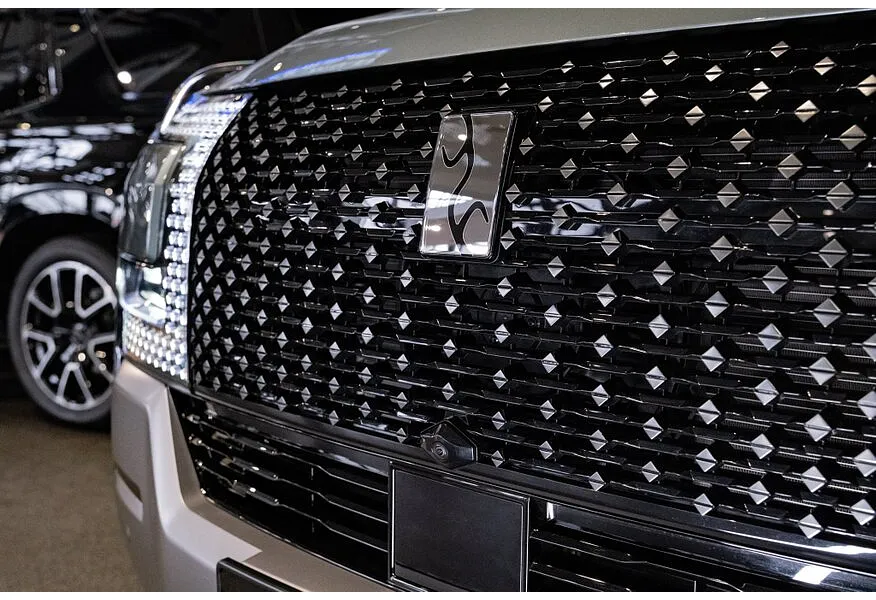 LIVE. Слайд №16