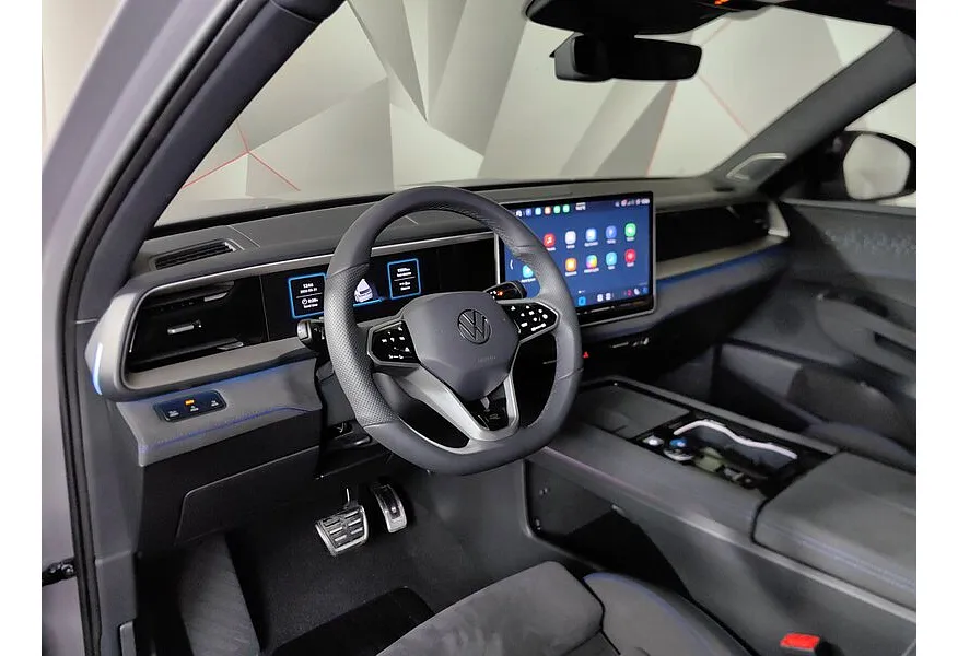 Volkswagen Teramont X 2.0 7DSG AWD (220 л.с.) Серый в АВИЛОН. Слайд №19