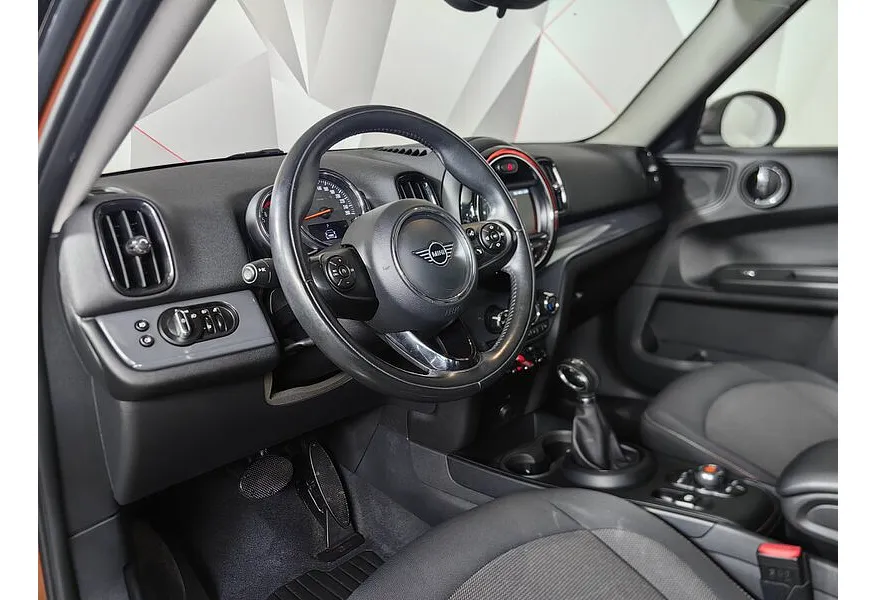 Mini Countryman 1.5 AT (136 л.с.) Коричневый в АВИЛОН. Слайд №12