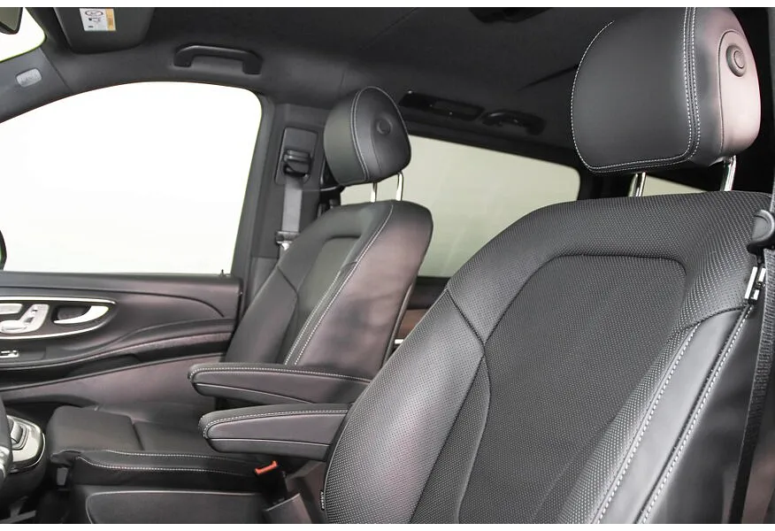 Mercedes-Benz V-Класс V 300 d L3 4MATIC 9G-TRONIC (237 л.с.) Exclusive Черный в АВИЛОН. Слайд №7