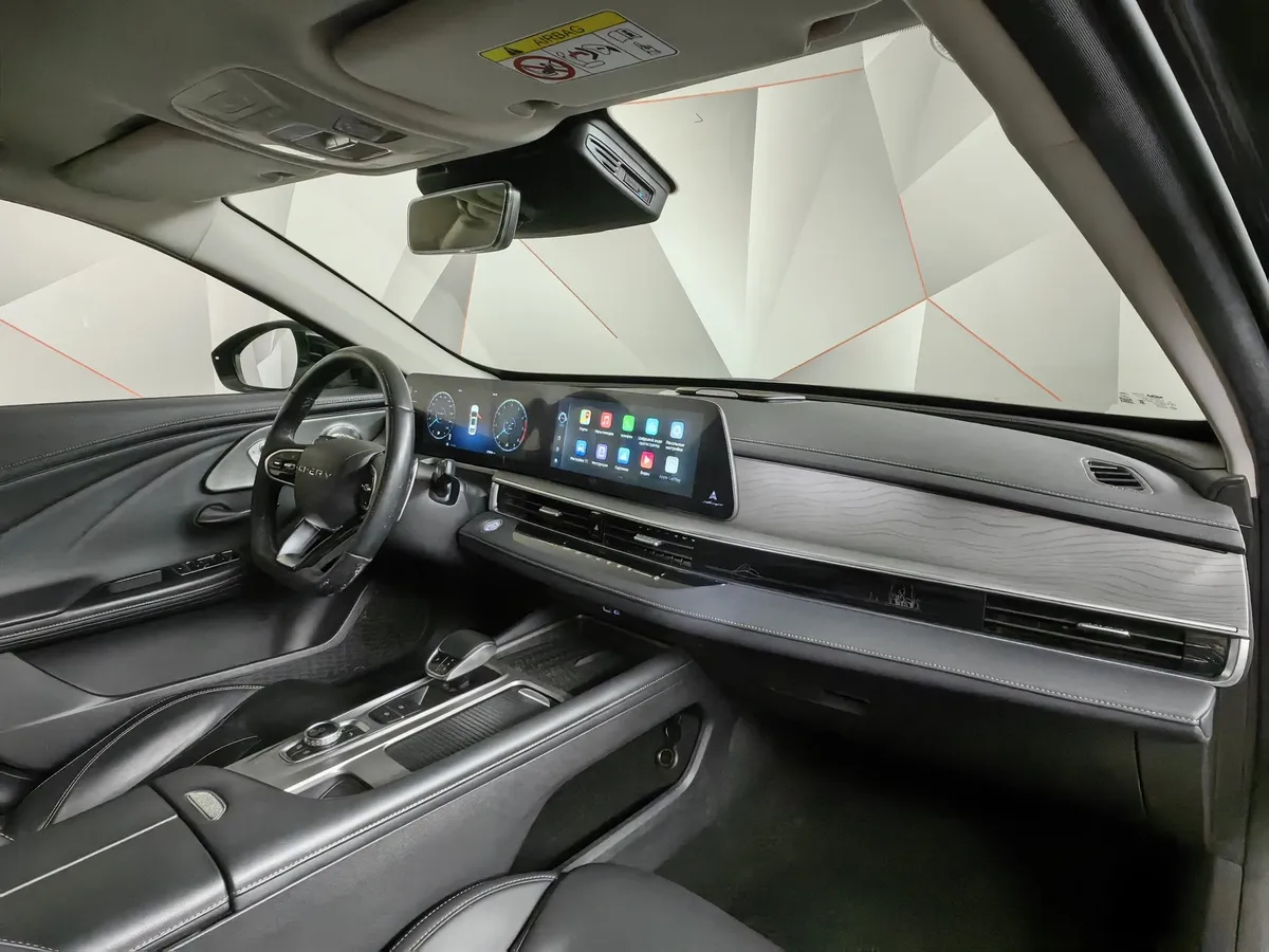 Chery Arrizo 8 1.6T DCT (197 л.с.) Ultimate Черный в АВИЛОН. Слайд №13