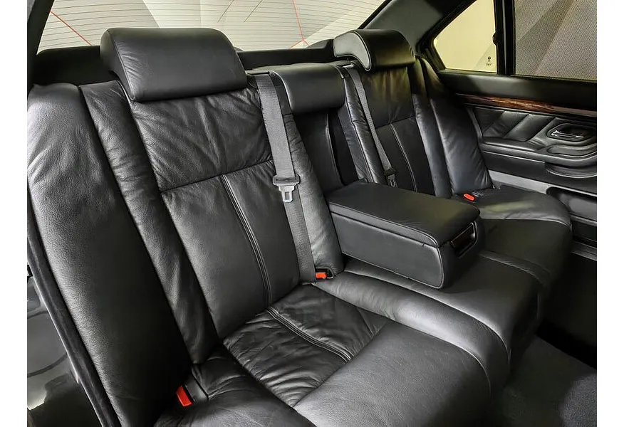 АВИЛОН - BMW 7 серия 750iL AT (326 л.с.) Черный - slide 7