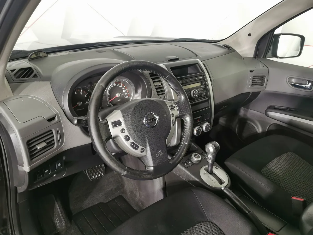 Nissan X-Trail 2.0 CVT AWD (141 л.с.) Черный в АВИЛОН. Слайд №18