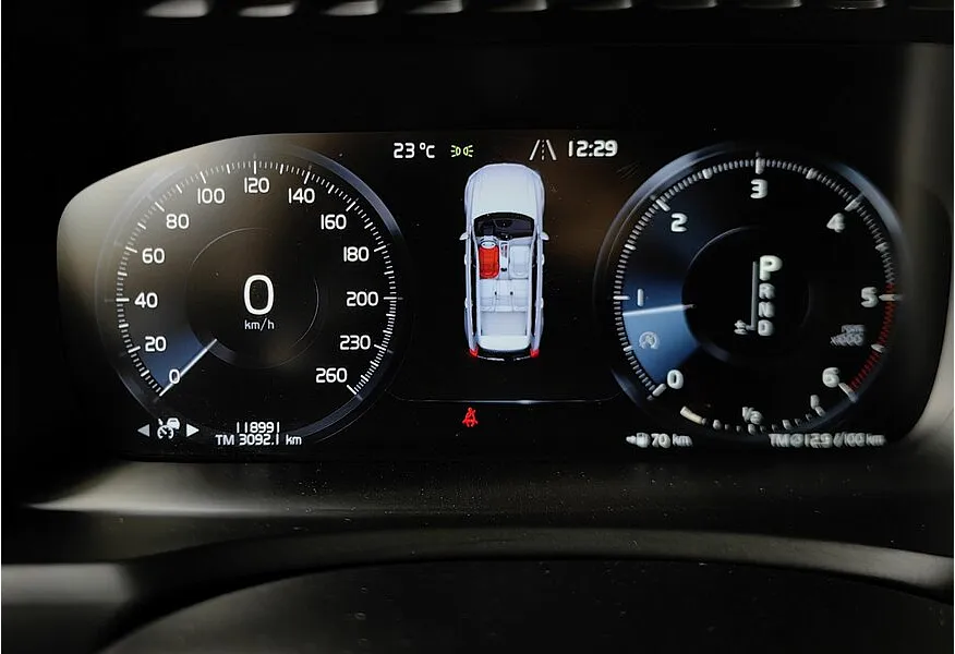 Volvo XC90 2.0 D5 Drive-E AT AWD (235 л.с.) Inscription Коричневый в АВИЛОН. Слайд №18