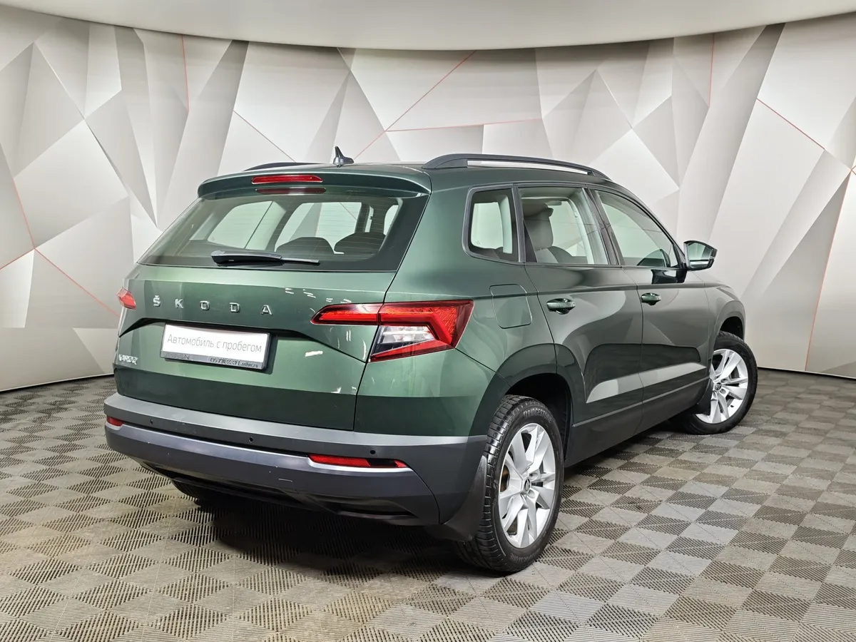 Skoda Karoq 1.4 AT FWD (150 л.с.) Ambition Зеленый в АВИЛОН. Слайд №2