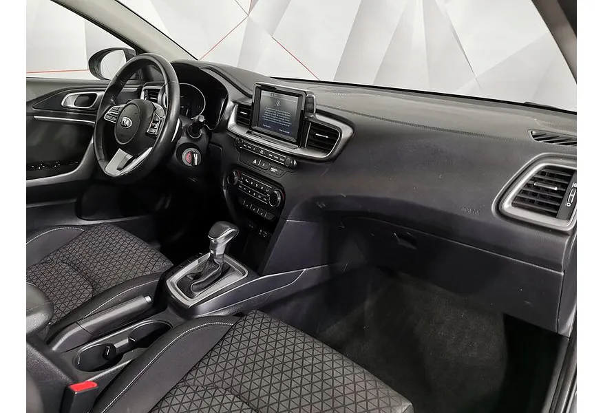 LIVE. Слайд №9