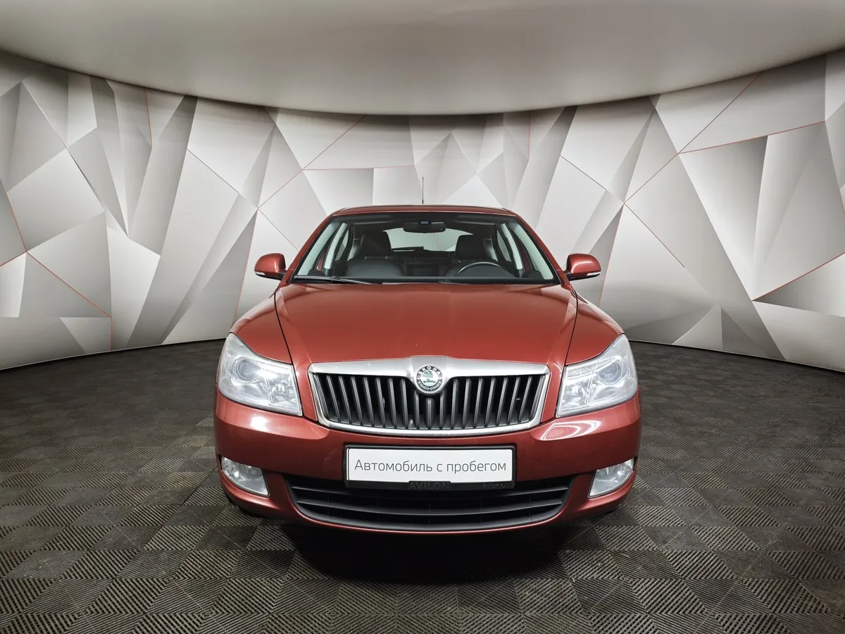 Skoda Octavia 1.8 TSI DSG (160 л.с.) Красный в АВИЛОН. Слайд №7
