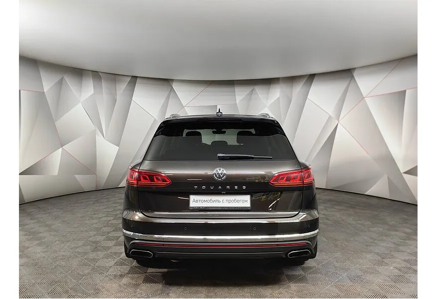 Volkswagen Touareg 2.0 TSI Tiptronic 4Motion (249 л.с.) Exclusive Черный в АВИЛОН. Слайд №8