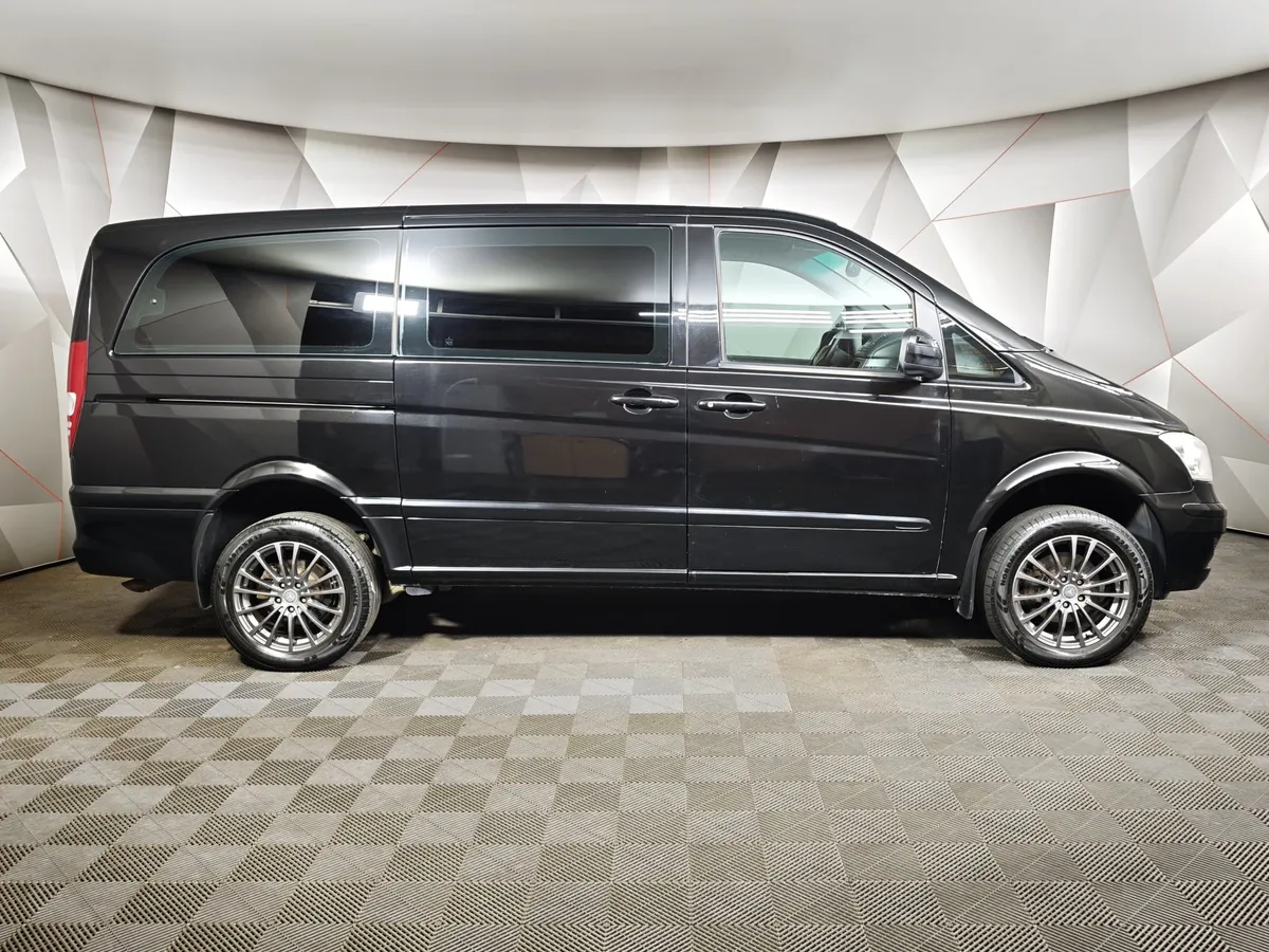 Mercedes-Benz Viano 2.2 CDi TouchShift 4MATIC удлиненный (163 л.с.) Черный в АВИЛОН. Слайд №6