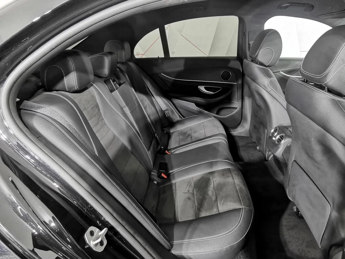 Mercedes-Benz E-Класс E 200 4MATIC 9G-TRONIC (184 л.с.) Sport Черный в АВИЛОН. Слайд №16