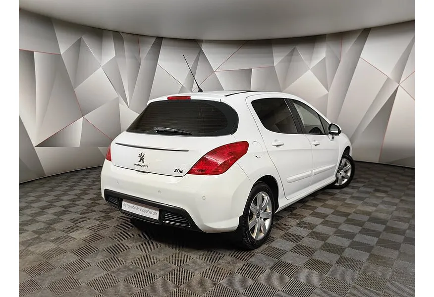 Peugeot 308 1.6 VTi AT (120 л.с.) Белый в АВИЛОН. Слайд №2