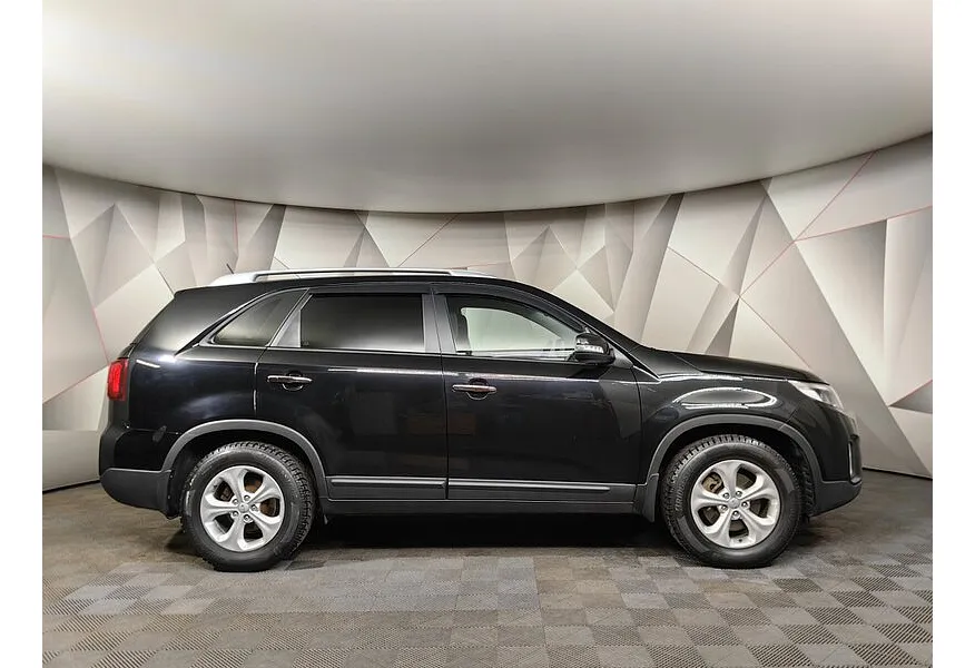 Kia Sorento 2.4 AT (175 л.с.) Classic Черный в АВИЛОН. Слайд №6