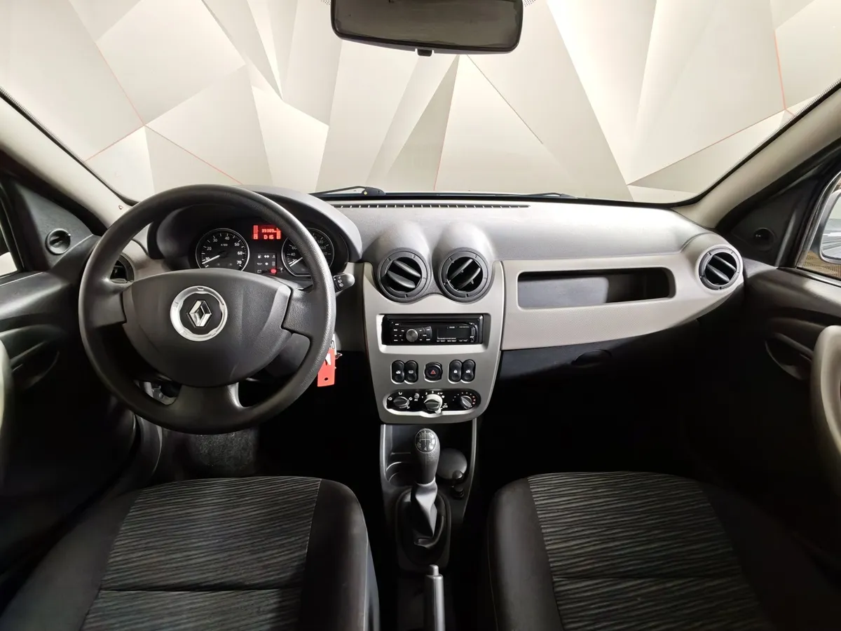 Renault Sandero 1.6 MT (84 л.с.) Синий в АВИЛОН. Слайд №14
