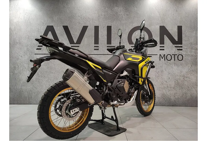 VOGE DS800X Rally 798 см³ (95 л.с.) (95) 798 Желтый в АВИЛОН. Слайд №6