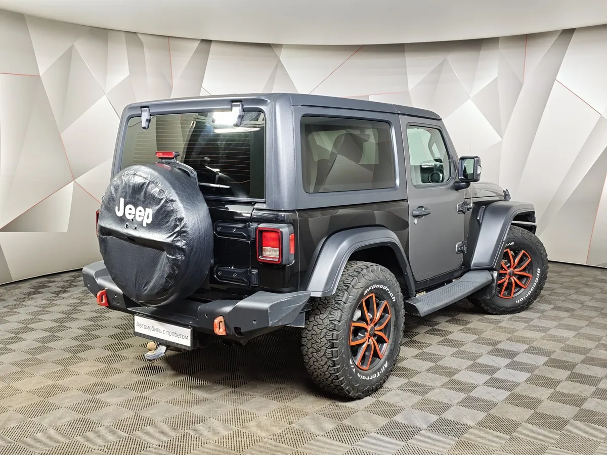 Jeep Wrangler 2.0 AT AWD (272 л.с.) Sport Черный в АВИЛОН. Слайд №2