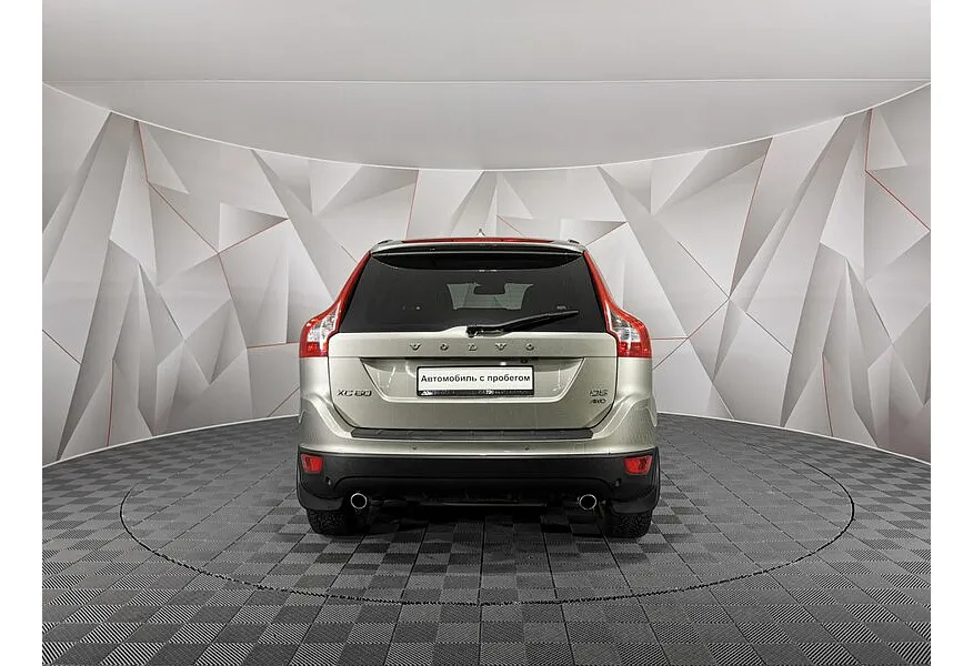 Volvo XC60 2.4 D5 Geartronic AWD (215 л.с.) Бежевый в АВИЛОН. Слайд №8