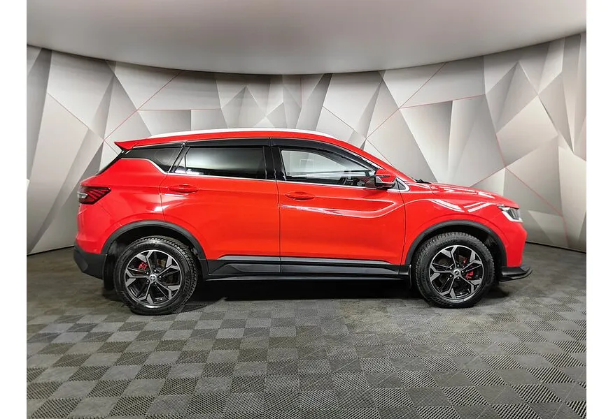 Geely Coolray 1.5T 7DCT 2WD (150 л.с.) Flagship Красный в АВИЛОН. Слайд №6