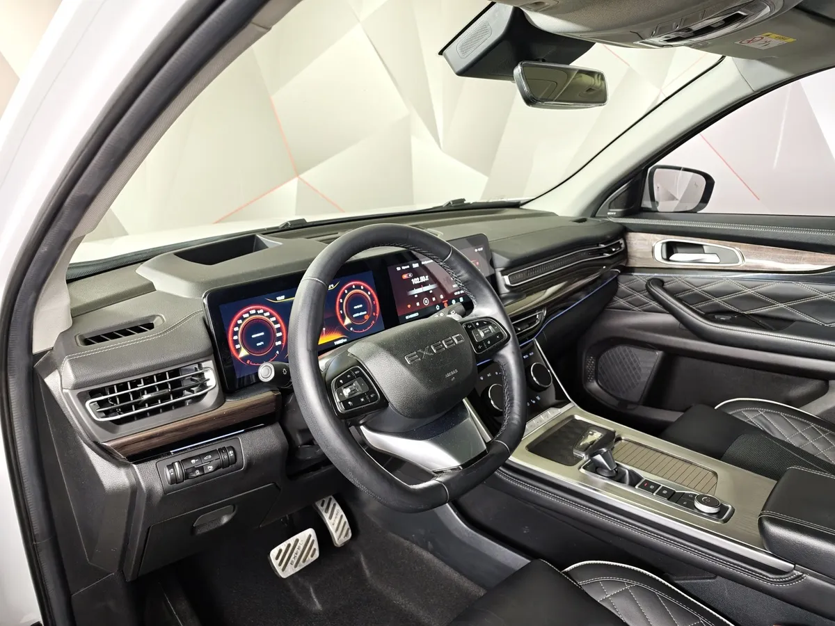 EXEED VX 2.0 AMT AWD (249 л.с.) President Белый в АВИЛОН. Слайд №17