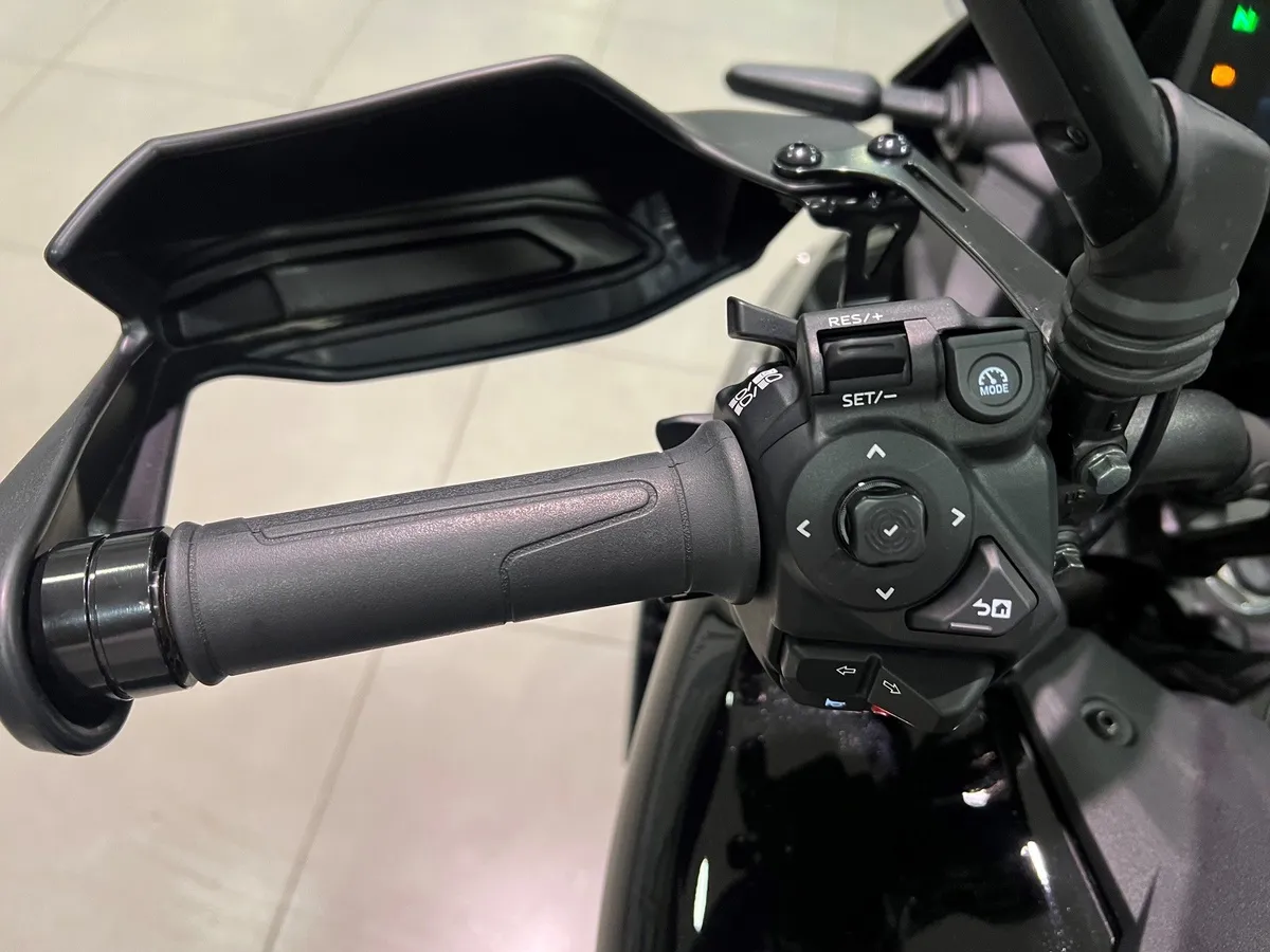 Yamaha Tracer 9 890 см³ (119 л.с.) (119) 890 Синий в АВИЛОН. Слайд №9