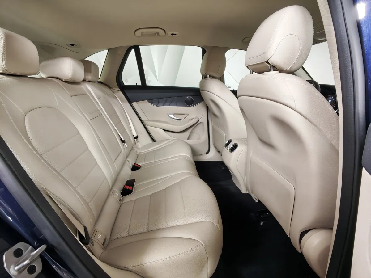 Mercedes-Benz GLC 200 9G-TRONIC 4MATIC (197 л.с.) Premium (Локальная сборка) Синий в АВИЛОН. Слайд №16