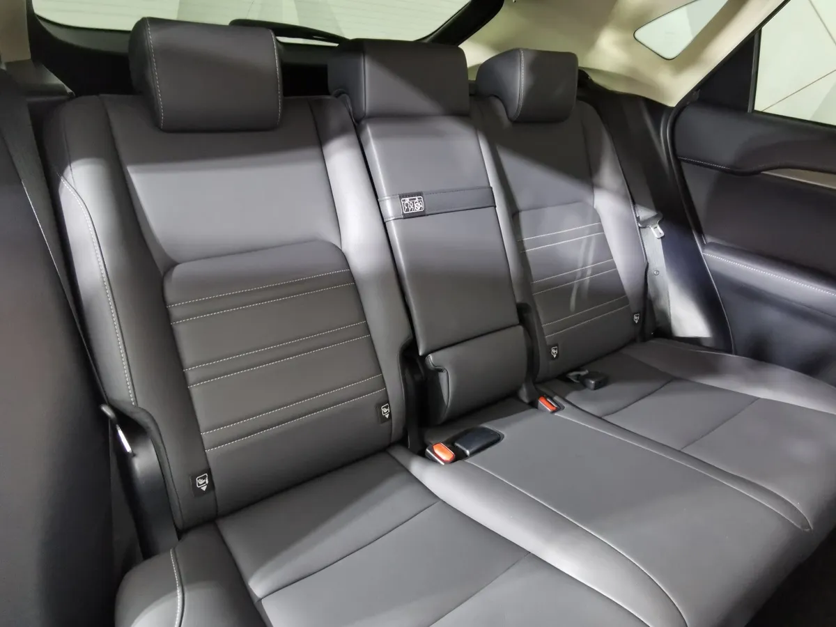 Lexus NX 200 CVT AWD (150 л.с.) Черный в АВИЛОН. Слайд №14