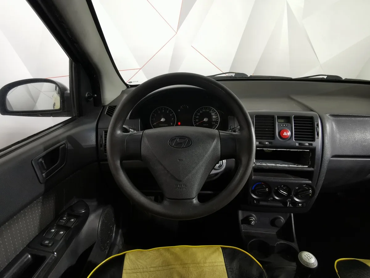 Hyundai Getz 1.4 MT (97 л.с.) Желтый в АВИЛОН. Слайд №17