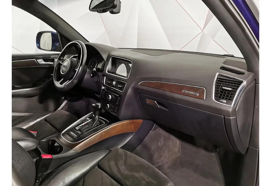 Audi Q5 2.0 TFSI S tronic quattro (249 л.с.) Синий в АВИЛОН. Слайд №12