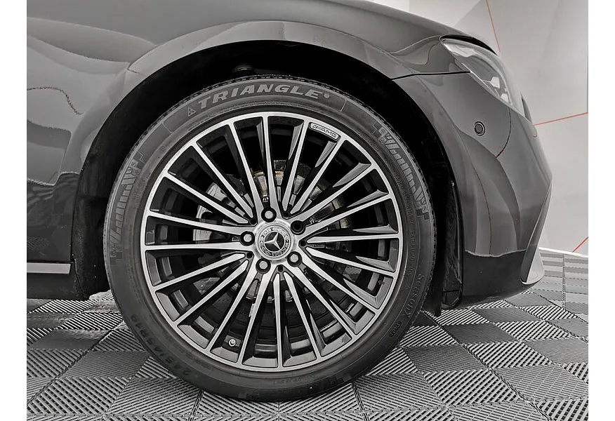 LIVE. Слайд №16