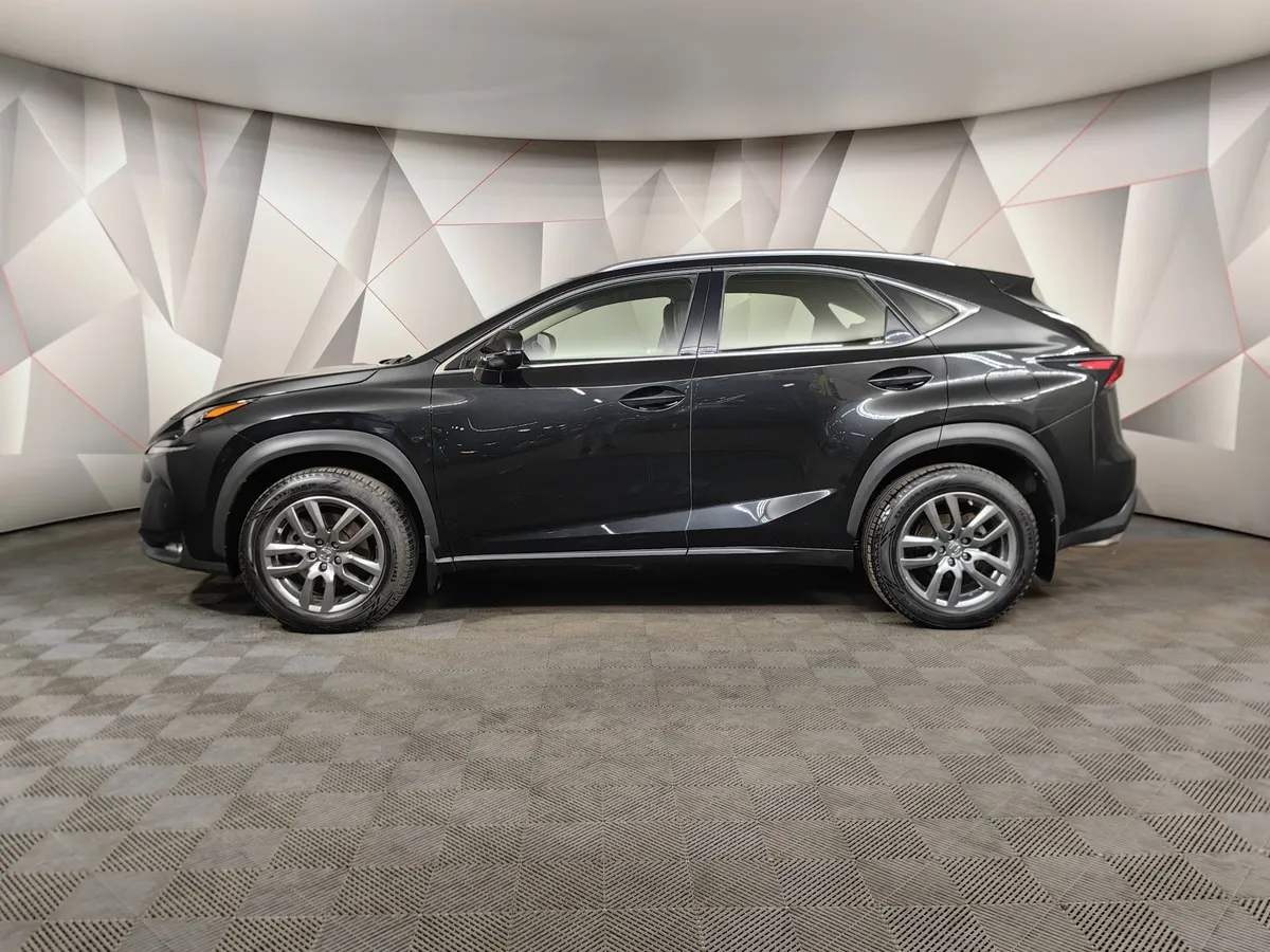 Lexus NX 200t АТ AWD (238 л.с.) Черный в АВИЛОН. Слайд №5