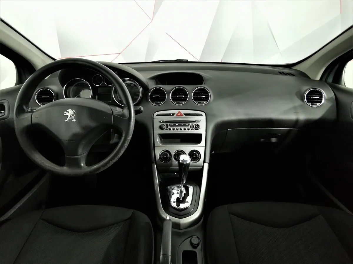 Peugeot 308 1.6 AT (120 л.с.) Серый в АВИЛОН. Слайд №13