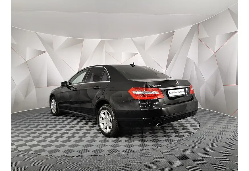 LIVE. Слайд №7